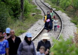 مفوض اللاجئين يدعو لإقرار خطة اقتصادية لمساعدة الدول المجاورة لسوريا