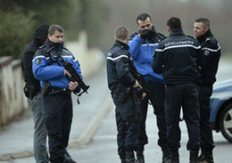 إخلاء خمس مدارس بباريس إثر تلقيها تهديدات بتعرضها لهجمات