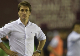 الأرجنتيني سكيلوتو ثالث مدرب لباليرمو الإيطالي هذا الموسم