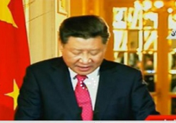 الرئيس الصيني يصل مطار الأقصر استعدادا لإطلاق العام الثقافي المصري الصيني