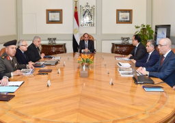الرئيس: ضرورة الاهتمام بتطوير منطقة الاهرامات والارتقاء بالخدمات المقدمة للسائحين