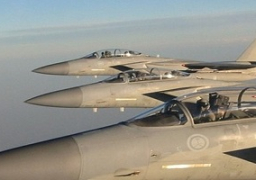 انفجارات عنيفة فى عاصمة اليمن جراء غارات شنها طيران التحالف العربى