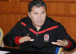 بيسيرو يترك المؤتمر الصحفي بعد مباراة الداخلية بسبب سؤال عن تشكيل الأهلي