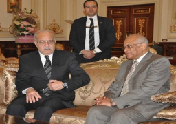 رئيس الوزراء يهنئ عبد العال برئاسة البرلمان في زيارة للمجلس