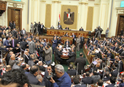 رئيس لجنة “القوى العاملة” ينفي انسحاب أحد النواب خلال مناقشة قانون الخدمة المدنية