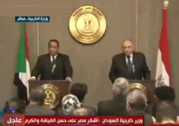 وزير الخارجية سامح شكري يستقبل نظيره السوداني لبحث سبل دعم العلاقات الثنائية
