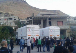 قافلات الإغاثة تبدأ في التحرك لـ”مضايا” المحاصرة بريف دمشق