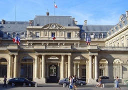 مجلس الدولة الفرنسى يرفض تعليق حالة الطوارىء فى البلاد