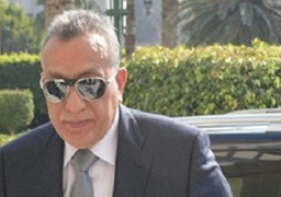 محافظ الجيزة يشارك الأقباط الإنجيليين احتفالاتهم بعيد الميلاد