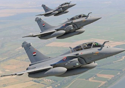 مصر تتسلم 3 مقاتلات رافال جديدة من فرنسا