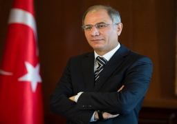 وزير الداخلية التركي: اعتقال شخص مشتبه في تورطه بعملية اسطنبول الانتحارية