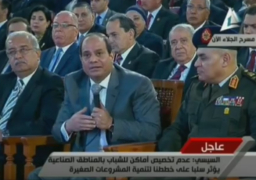 السيسي: “متسمعوش كلام حد غيري واللي هيقرب من البلد هشيله من على وش الأرض”