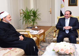 الرئيس يستقبل فضيلة الإمام الأكبر شيخ الأزهر الشريف