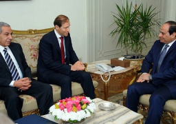 الرئيس يستقبل وزير الصناعة والتجارة الروسى