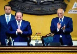 السيسى أمام البرلمان.. النواب تابعوا استقباله عبر شاشات واستغرق خطابه 30 دقيقة وقاطعه التصفيق21 مرة