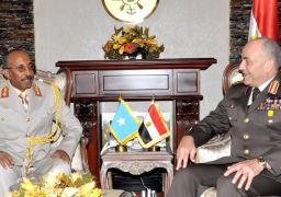 الفريق محمود حجازى يستقبل قائد الجيش الصومالى