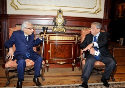 عمرو موسى ناعيا بطرس غالي: كان علما من اعلام الأمة