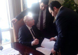 ماكليش يوقع على عقود تدريب الزمالك