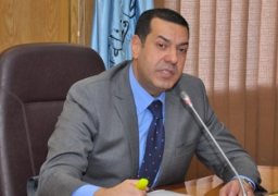 محافظ أسيوط: بدء تلقي طلبات ترخيص30 ميكروباص الثلاثاء