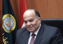 محافظ الدقهلية يصدر عدة قرارات لردع المقصرين بالمصالح الحكومية بالمحافظة