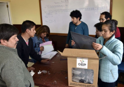 البوليفيون يرفضون منح ولاية رئاسية رابعة لموراليس