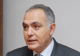 وزير الخارجية المغربي يصل القاهرة للاعداد للقمة العربية بمراكش