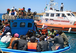 الداخلية الإيطالية: تزايد في معدلات تدفق المهاجرين للبلاد