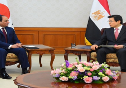 السيسي يعقد اجتماعا موسعا مع رئيس الوزراء الكوري