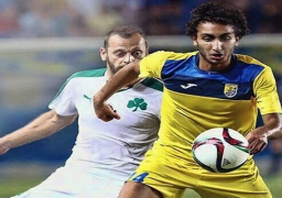 اللاعب المصري عمرو وردة يخطف الأنظار في اليونان