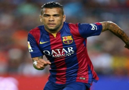 داني ألفيس يرغب في الانتقال للدوري الإنجليزي الممتاز