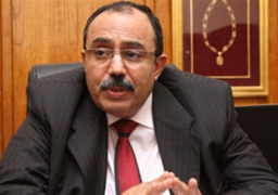 محافظ الإسكندرية: ضرورة العمل بأقصى جهد ممكن لحل مشكلة تراكم القمامة