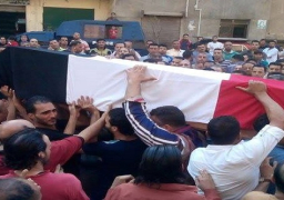 تشييع جثمان الشهيد شريف محمد عمر إلى مثواه الأخير بالاسكندرية