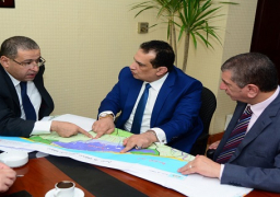 سالمان: نبحث إنشاء منطقة استثمارية على الطريق الساحلي الدولي بكفر الشيخ