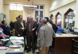 شوشة يتفقد محطة سكك حديد مصر ويستمع لمطالب العاملين