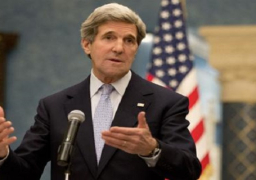 كيري يدعو موسكو إلى اطلاق سراح قائدة الطائرة الأوكرانية المحتجزة لديهم