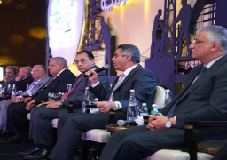 وزير النقل: البيروقراطية تحد من الفرص الاستثمارية للدولة ونعمل علي حلها