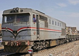 وزير النقل يناقش خطة التشغيل الآمن للسكة الحديد