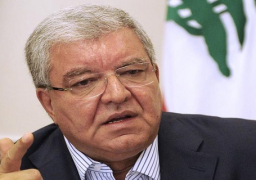 وزير داخلية لبنان يحذر من وجود ثغرات أمنية في مطار بيروت