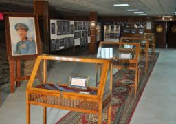 فى ذكرى تحرير سيناء .. القرية الفرعونية : متحف أنور السادات مجانا للجمهور اليوم