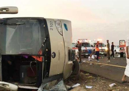 القنصلية العامة في جدة تتابع حالة المصابين في إنقلاب حافلة بالسعودية