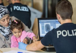 الحكومه الألمانيه تعتزم توفير 500 مليون يورو إضافيه للاجئيين