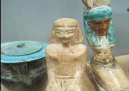 الخارجية تسلم وزارة الآثار قطعة أثرية مستردة من بلجيكا