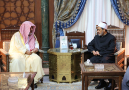 الطيب يدعو إلى تحالف بين علماء المسلمين لمواجهة تحديات العالم الإسلامي