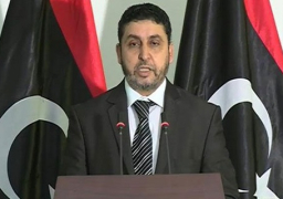 الغويل يحذر من التعامل مع قرارات المجلس الرئاسي الليبي