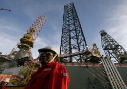 النفط يرتفع في تعاملات هزيلة والأنظار على اجتماع أوبك