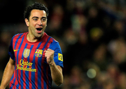 تشافي : برشلونة سيفوز بالدوري الإسباني وكأس الملك