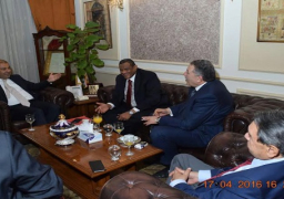 د/حنفى يبحث إقامة صناعات مشتركة مصرية سودانية في مصنعات اللحوم بأسعار مخفضة