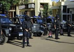 دوريات أمنية في شوارع السويس لتأمين المحافظة