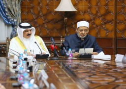شيخ الازهر والعاهل البحرينى يبحثان نشر الفكر الوسطى ومحاربة التطرف