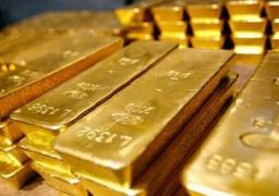 ضعف الدولار يدفع الذهب لأعلى مستوى في 7 أسابيع